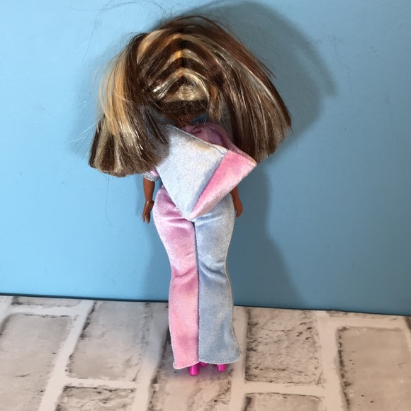 L.O.L. Surprise OMG doll - Picture 3 of 8